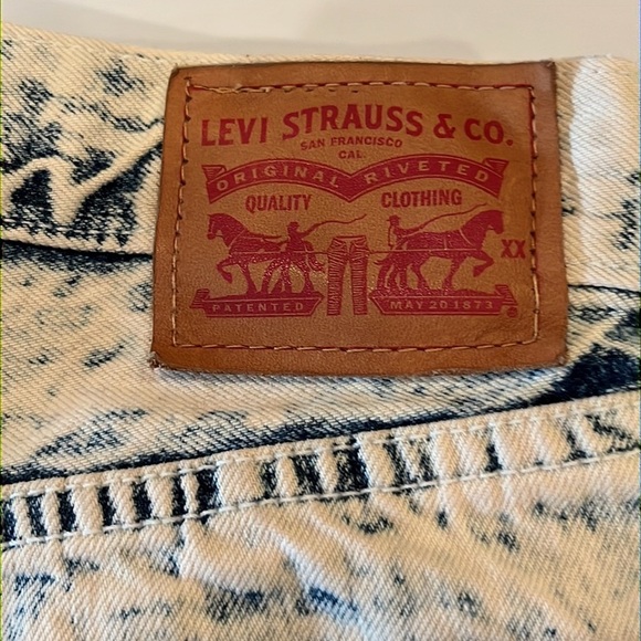 Levi’s 501 Acid Wash Mid Rise Shorts Size 25 - Picture 11 of 16